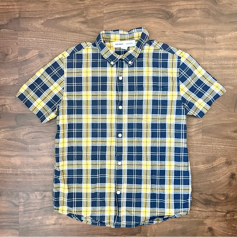 Old Navy Plaid Button Down Short Sleeve Shirt Boy’s Size XL (14-16)